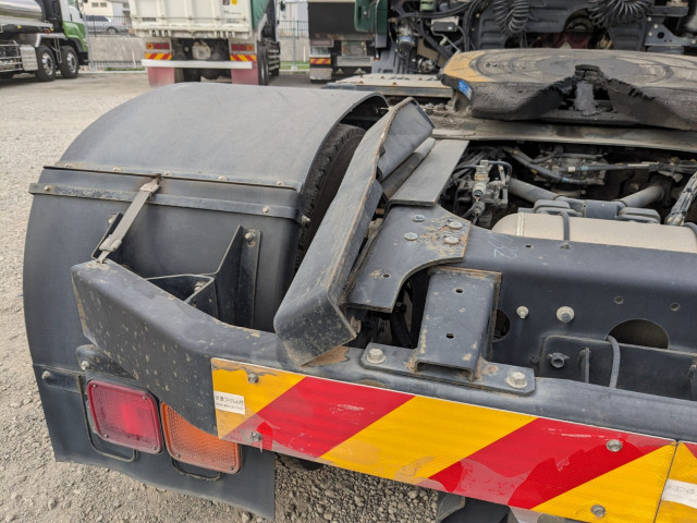 日野 プロフィア 大型 トラクタ QPG-SH1EDDG(97914) 10枚目