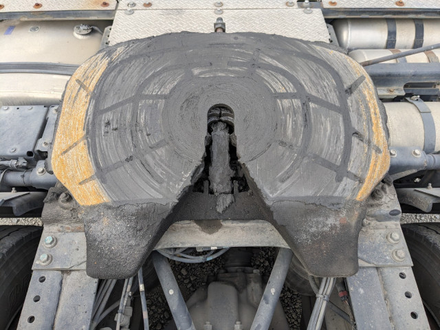 日野 プロフィア 大型 トラクタ QPG-SH1EDDG(97914) 13枚目