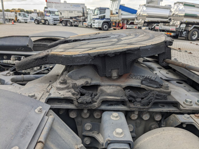 日野 プロフィア 大型 トラクタ QPG-SH1EDDG(97914) 28枚目