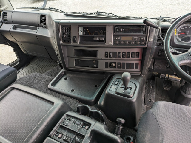 日野 プロフィア 大型 トラクタ QPG-SH1EDDG(97914) 33枚目