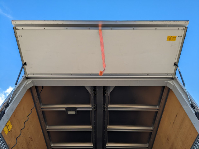 いすゞ フォワード 中型 ウィング TKG-FRR90S2(97915) 14枚目