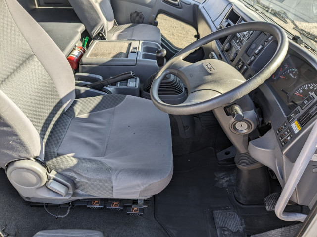 いすゞ フォワード 中型 ウィング TKG-FRR90S2(97915) 37枚目