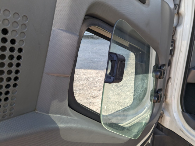 いすゞ フォワード 中型 ウィング TKG-FRR90S2(97915) 41枚目