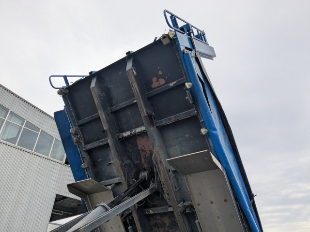 三菱ふそう スーパーグレート 大型 土砂ダンプ QKG-FV60VX(97918) 10枚目