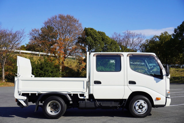 日野 デュトロ 小型 Wキャブ TKG-XZU605M(97921) 9枚目