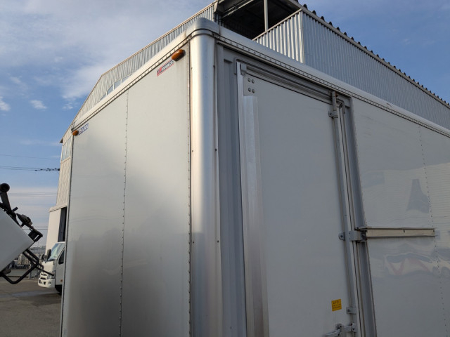 三菱ふそう キャンター 小型 バン TKG-FEB50(97920) 34枚目