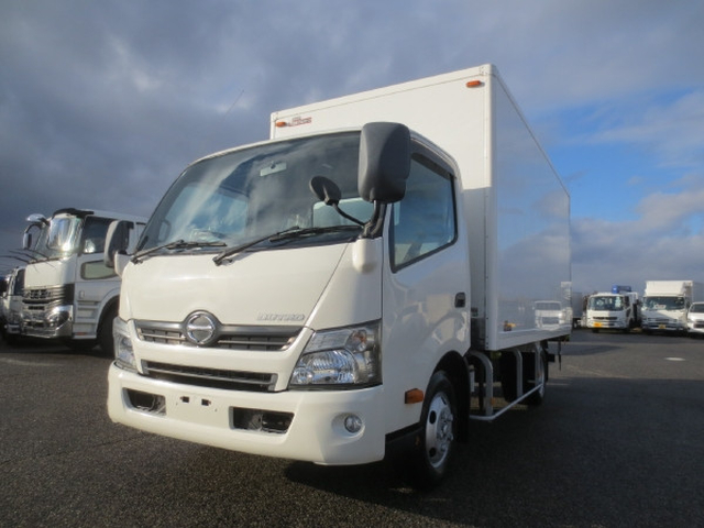 日野 デュトロ 小型 保冷バン TKG-XZU710M(97922) 3枚目