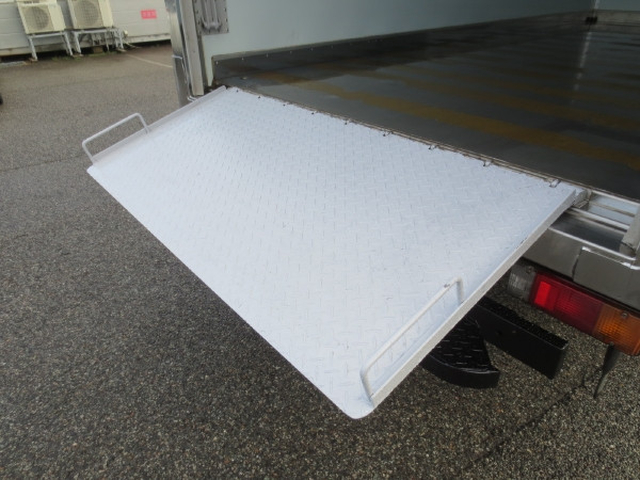 日野 デュトロ 小型 保冷バン TKG-XZU710M(97922) 11枚目