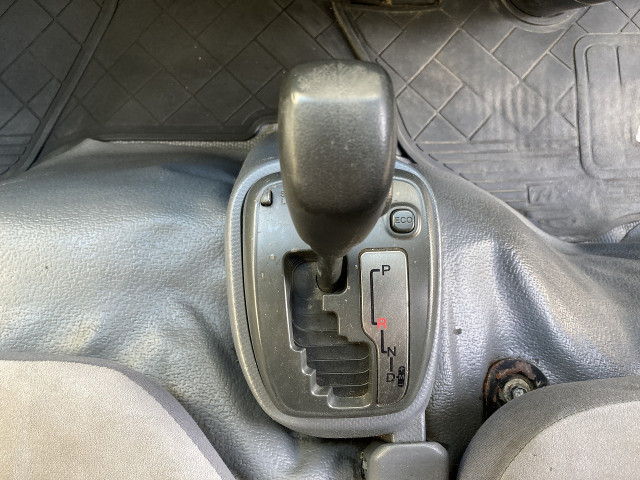 マツダ タイタン 小型 バン TRG-LKR85N(97924) 17枚目