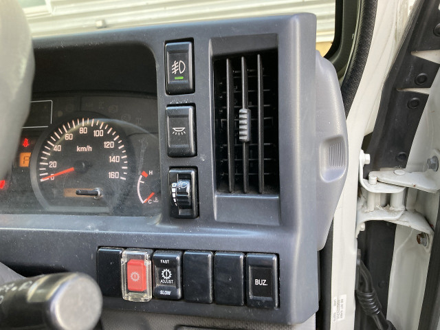 マツダ タイタン 小型 バン TRG-LKR85N(97924) 40枚目