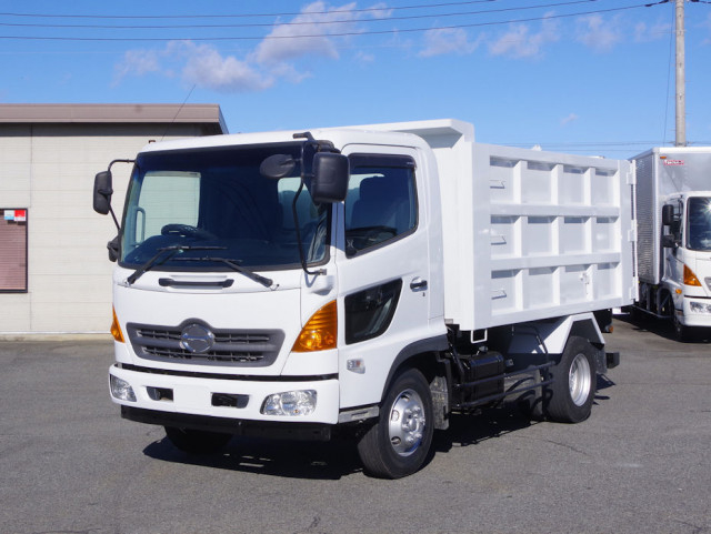 日野 レンジャー 中型 土砂ダンプ TKG-FC9JCAA(97927) 1枚目