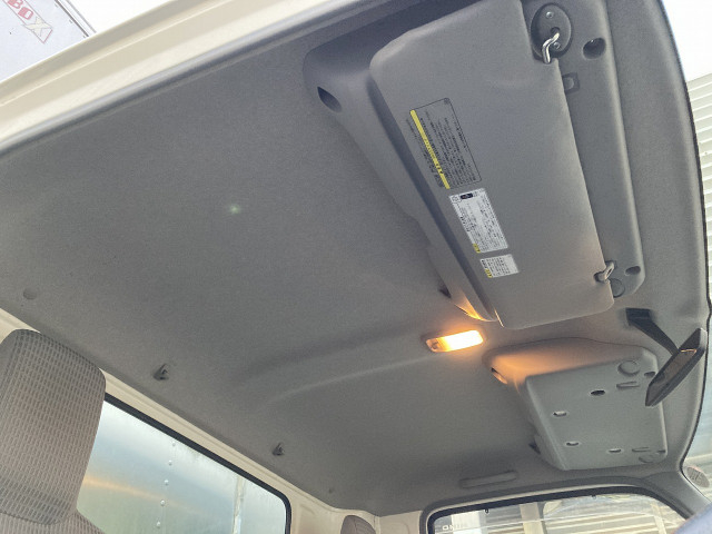 日野 デュトロ 小型 バン TKG-XZU710M(97930) 18枚目