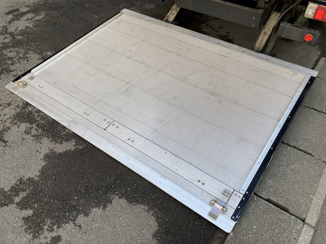 日野 デュトロ 小型 バン TKG-XZU710M(97930) 22枚目