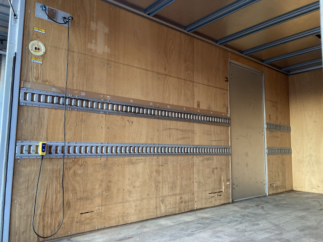 日野 デュトロ 小型 バン TKG-XZU710M(97930) 23枚目