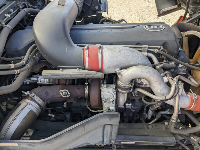 UDトラックス（日産） クオン 大型 ウィング QKG-CG5ZA(97928) 46枚目