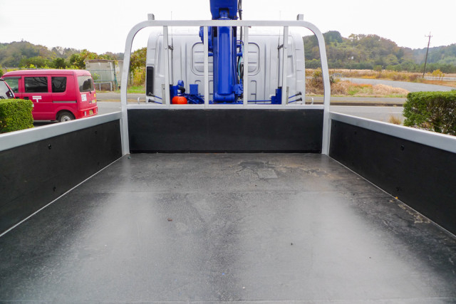 いすゞ エルフ 小型 平ボディ（クレーン付） TKG-NMR85N(97931) 8枚目