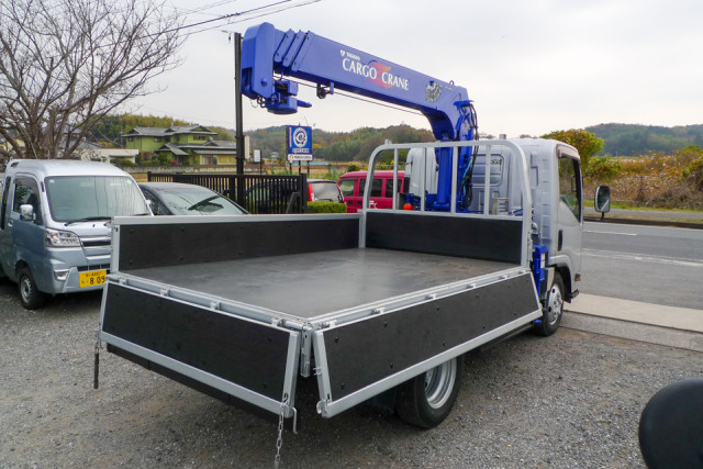 いすゞ エルフ 小型 平ボディ（クレーン付） TKG-NMR85N(97931) 9枚目