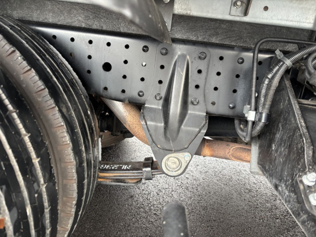 三菱ふそう キャンター 小型 バン TKG-FEA50(97933) 19枚目