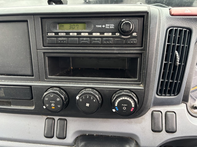 三菱ふそう キャンター 小型 バン TKG-FEA50(97933) 28枚目