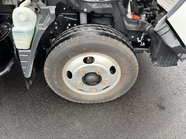 三菱ふそう キャンター 小型 バン TKG-FEA50(97933) 39枚目