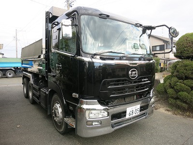 UDトラックス（日産） クオン 大型 土砂ダンプ QKG-CW5XL(97937) 1枚目