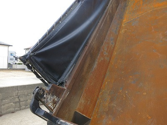 UDトラックス（日産） クオン 大型 土砂ダンプ QKG-CW5XL(97937) 9枚目