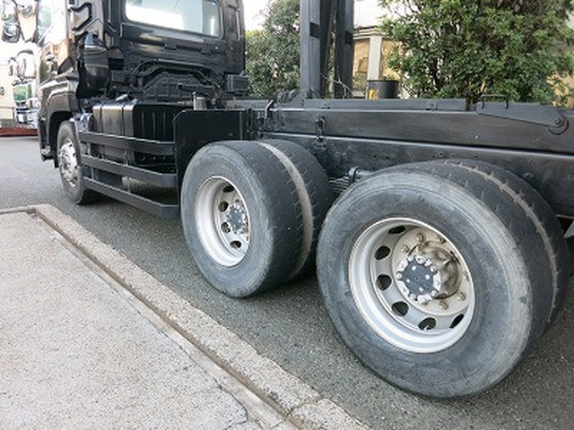 UDトラックス（日産） クオン 大型 土砂ダンプ QKG-CW5XL(97937) 25枚目