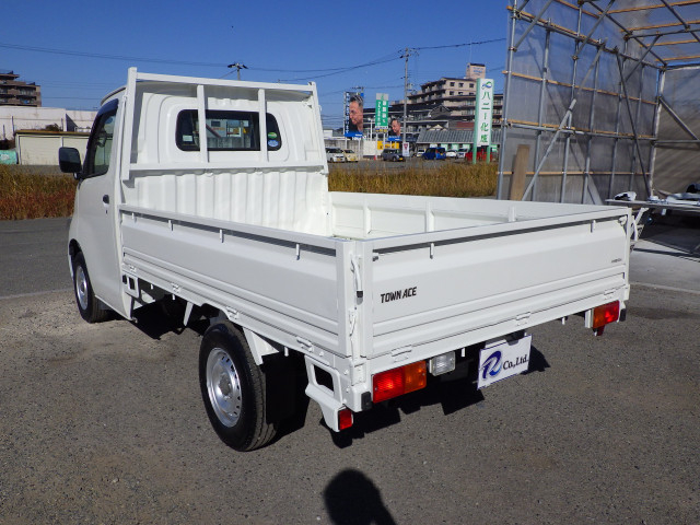 トヨタ タウンエース 小型 平ボディ DBF-S402U(97941) 2枚目