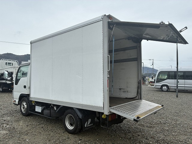 いすゞ エルフ 小型 バン TKG-NHR85AN(97940) 13枚目