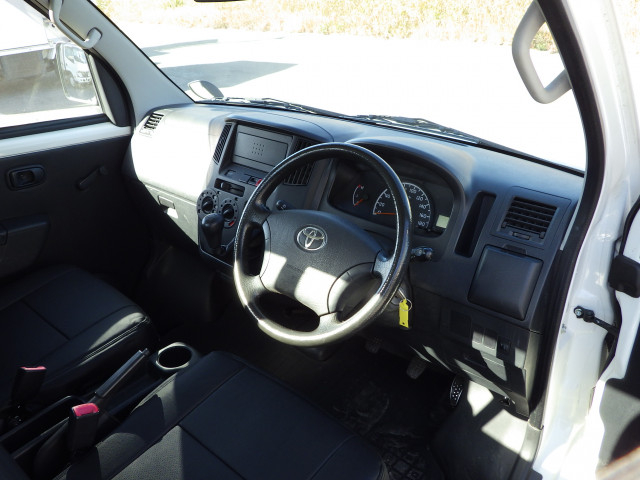 トヨタ タウンエース 小型 平ボディ DBF-S402U(97941) 6枚目