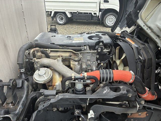 いすゞ エルフ 小型 バン TKG-NHR85AN(97940) 23枚目