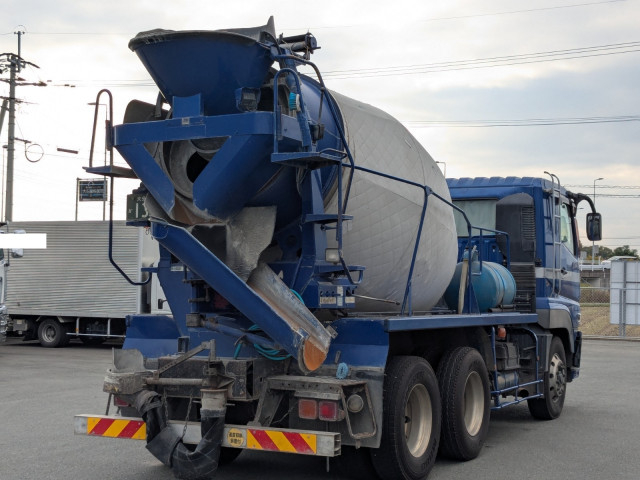 三菱ふそう スーパーグレート 大型 ミキサー車 QKG-FV50VX(97945) 5枚目