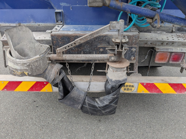 三菱ふそう スーパーグレート 大型 ミキサー車 QKG-FV50VX(97945) 18枚目