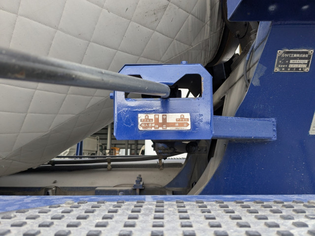 三菱ふそう スーパーグレート 大型 ミキサー車 QKG-FV50VX(97945) 21枚目