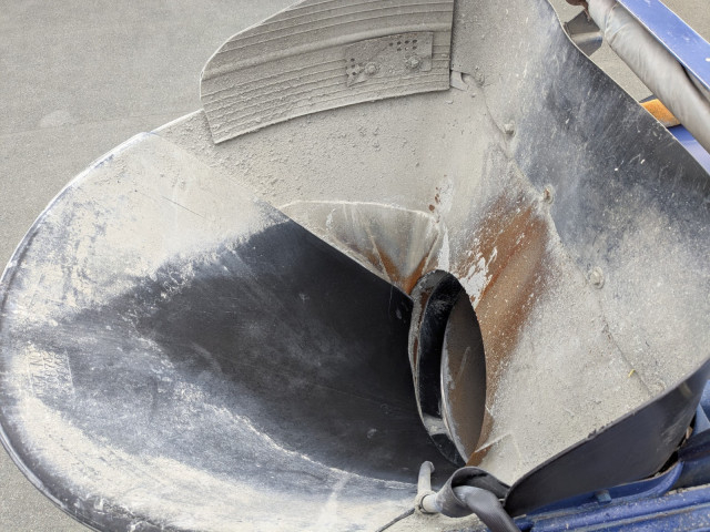 三菱ふそう スーパーグレート 大型 ミキサー車 QKG-FV50VX(97945) 24枚目