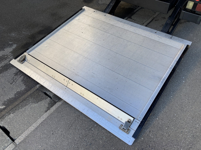 三菱ふそう キャンター 小型 バン TPG-FEA50(97946) 22枚目