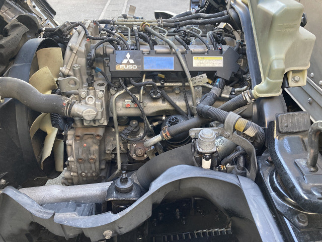 三菱ふそう キャンター 小型 バン TPG-FEA50(97946) 29枚目