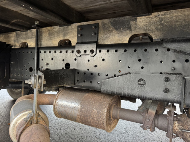 いすゞ フォワード 中型 平ボディ（クレーン付） TKG-FRR90S2(97947) 23枚目