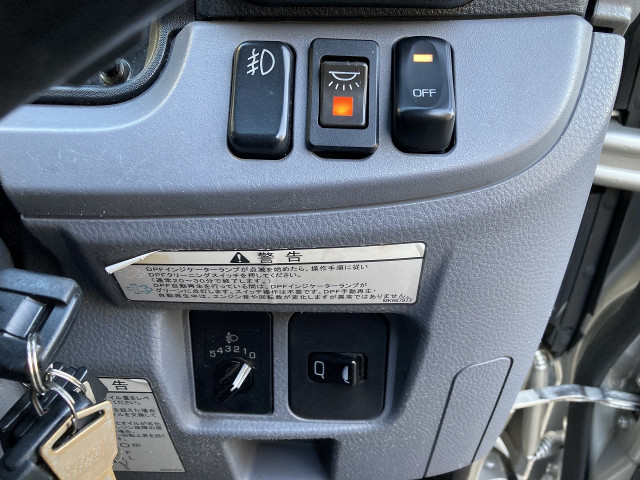 三菱ふそう キャンター 小型 バン TPG-FEA50(97946) 37枚目