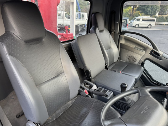 いすゞ フォワード 中型 平ボディ（クレーン付） TKG-FRR90S2(97947) 29枚目