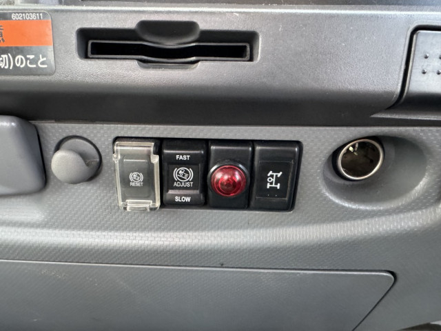 いすゞ フォワード 中型 平ボディ（クレーン付） TKG-FRR90S2(97947) 36枚目