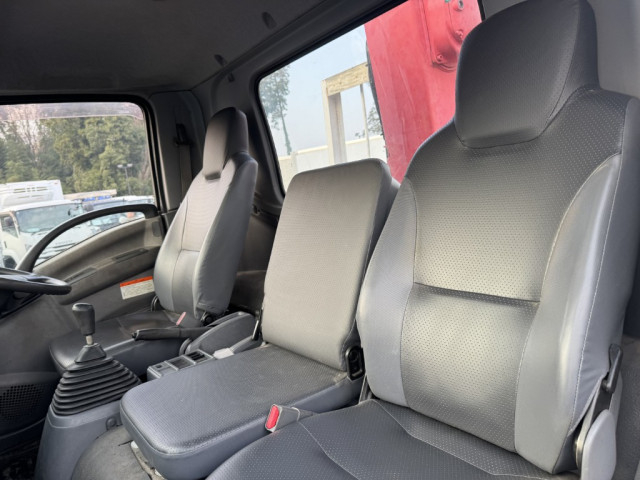 いすゞ フォワード 中型 平ボディ（クレーン付） TKG-FRR90S2(97947) 38枚目