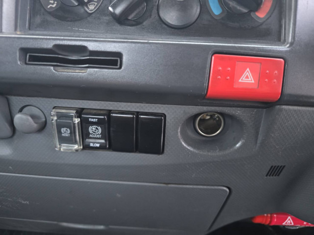 いすゞ エルフ 小型 平ボディ TKG-NPR85AR(97948) 24枚目