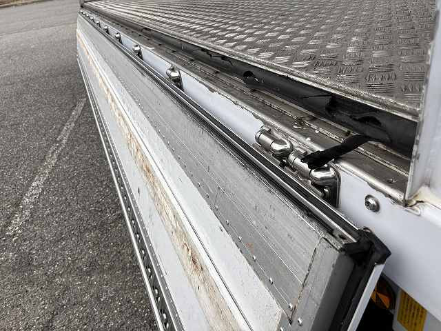 日野 レンジャー 増トン 冷蔵冷凍バン QKG-FE7JLAG(97950) 10枚目