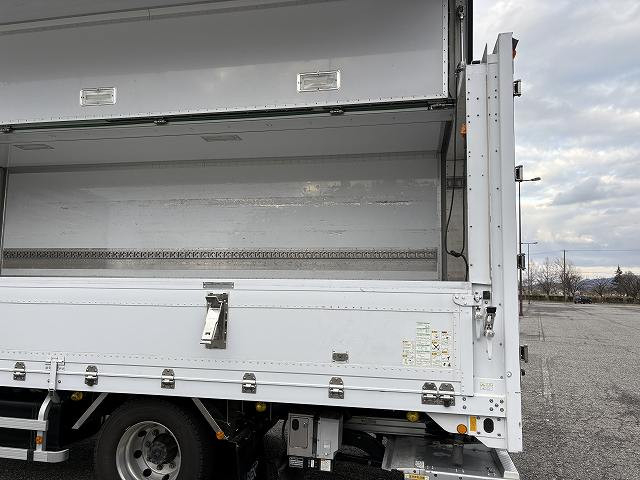 日野 レンジャー 増トン 冷蔵冷凍バン QKG-FE7JLAG(97950) 12枚目