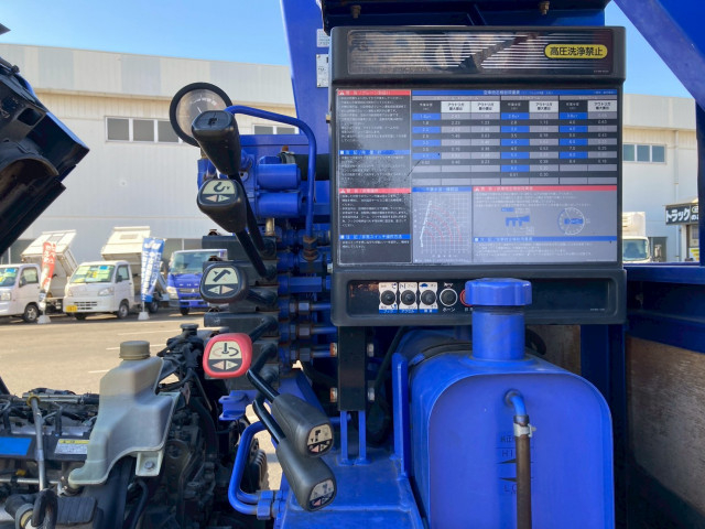 三菱ふそう キャンター 小型 平ボディ（クレーン付） TKG-FEA50(97953) 22枚目