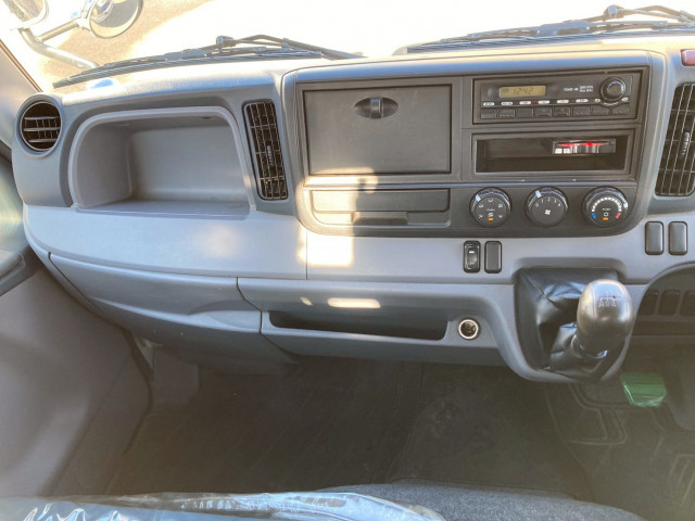 三菱ふそう キャンター 小型 平ボディ（クレーン付） TKG-FEA50(97953) 46枚目