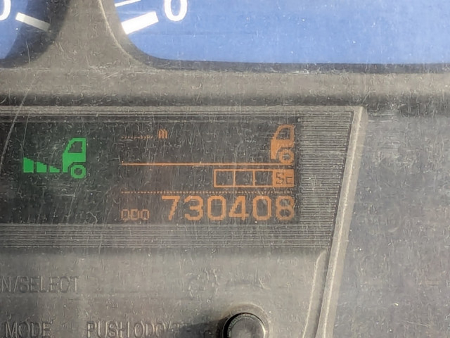 UDトラックス（日産） クオン 大型 ウィング QKG-CD5ZA(97959) 42枚目