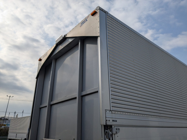 UDトラックス（日産） クオン 大型 ウィング QKG-CD5ZA(97959) 46枚目