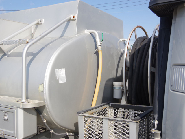 Mitsubishi Fuso fighter Middle Tank truck TKG-FK61F(97966) 15枚目